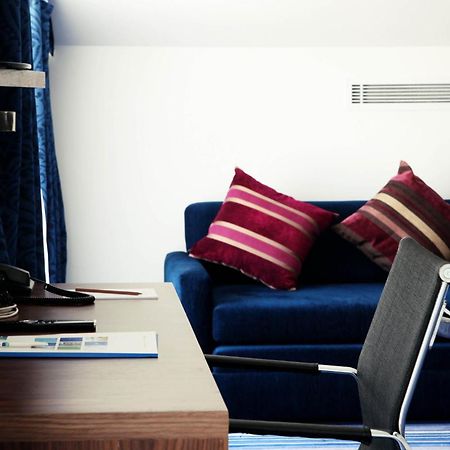 Holiday Inn Express Istanbul-Altunizade By Ihg Exteriör bild