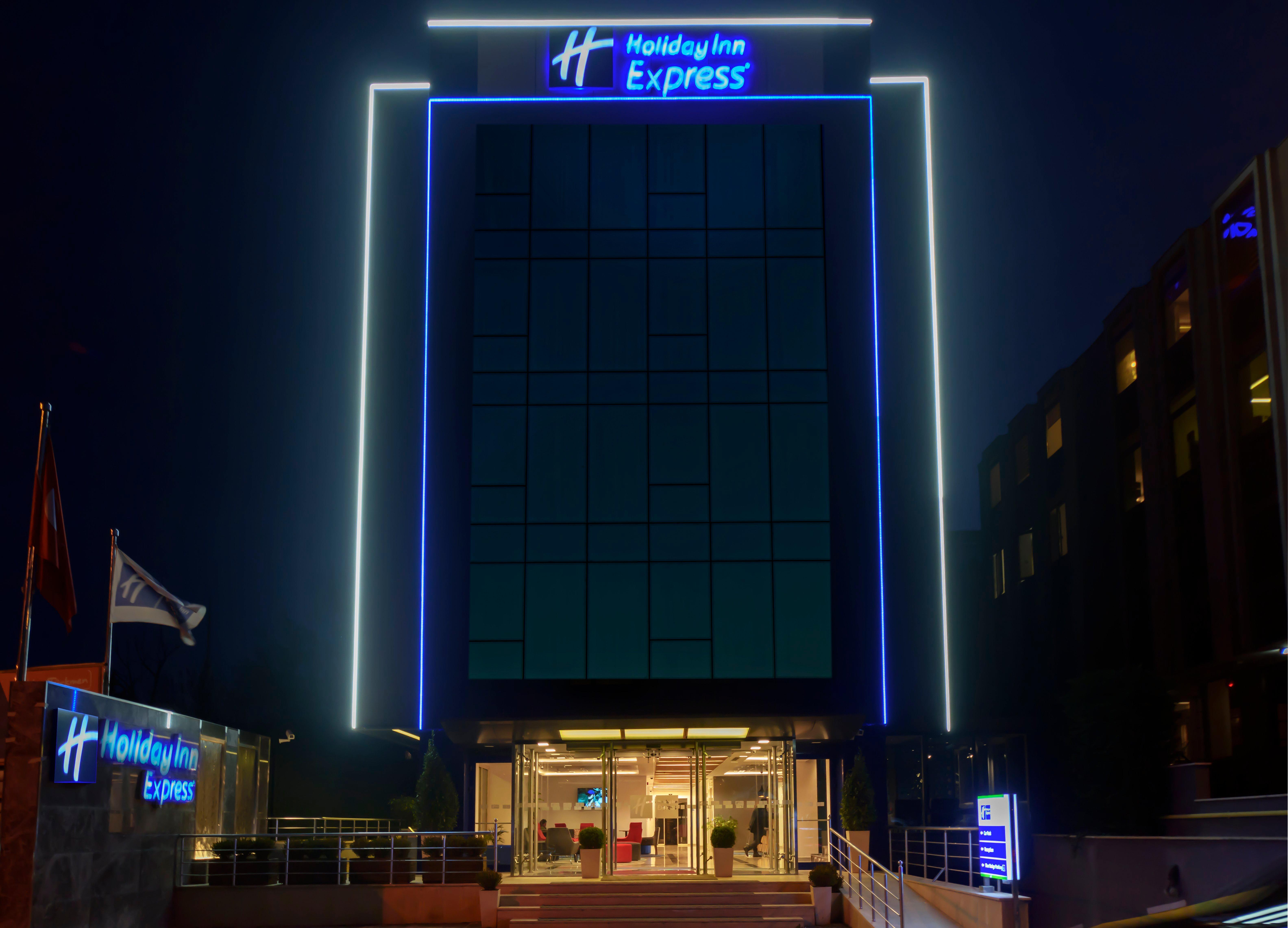 Holiday Inn Express Istanbul-Altunizade By Ihg Exteriör bild