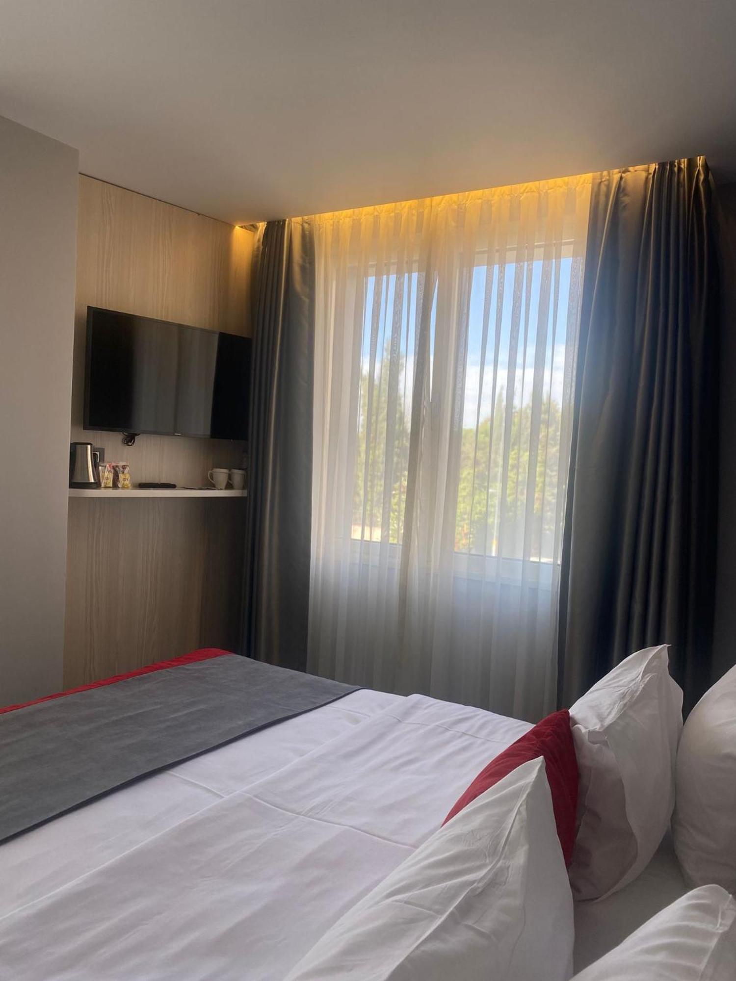 Holiday Inn Express Istanbul-Altunizade By Ihg Exteriör bild