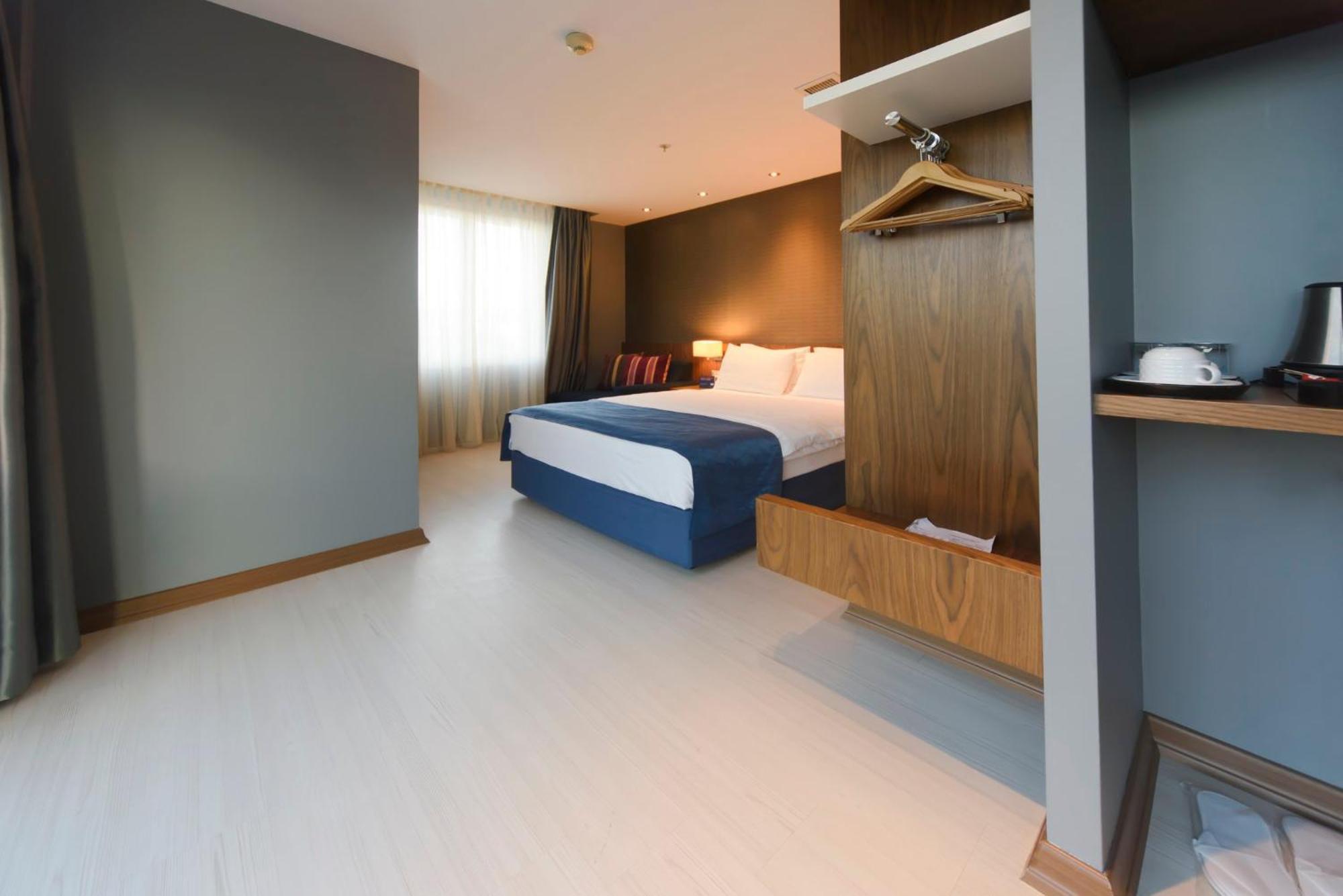 Holiday Inn Express Istanbul-Altunizade By Ihg Exteriör bild